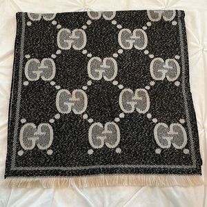 Authentic and Brand New Gucci Scarf - GG Wool Jacquard Scarf